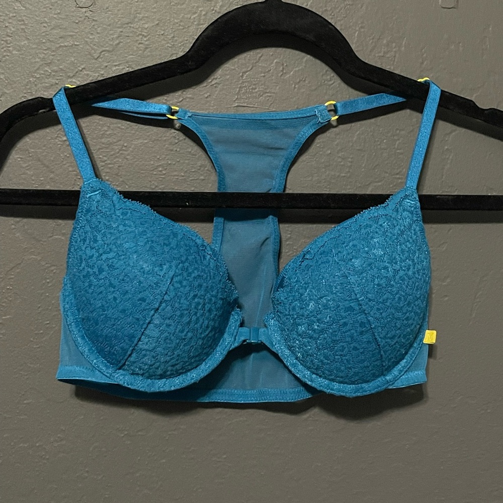 Victoria's Secret Teal Lace Bra